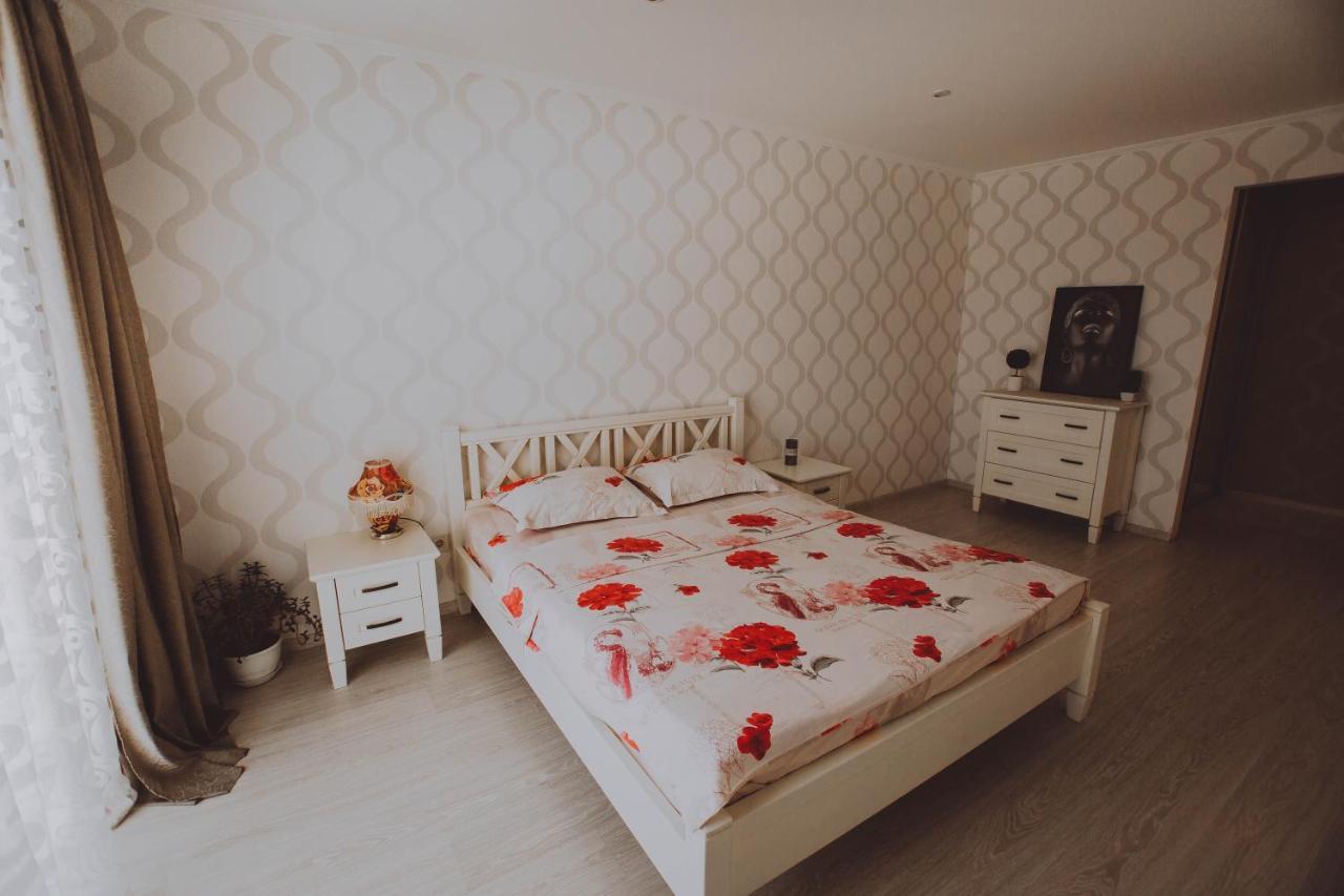 Standard Plus Apartment Полтава Екстериор снимка